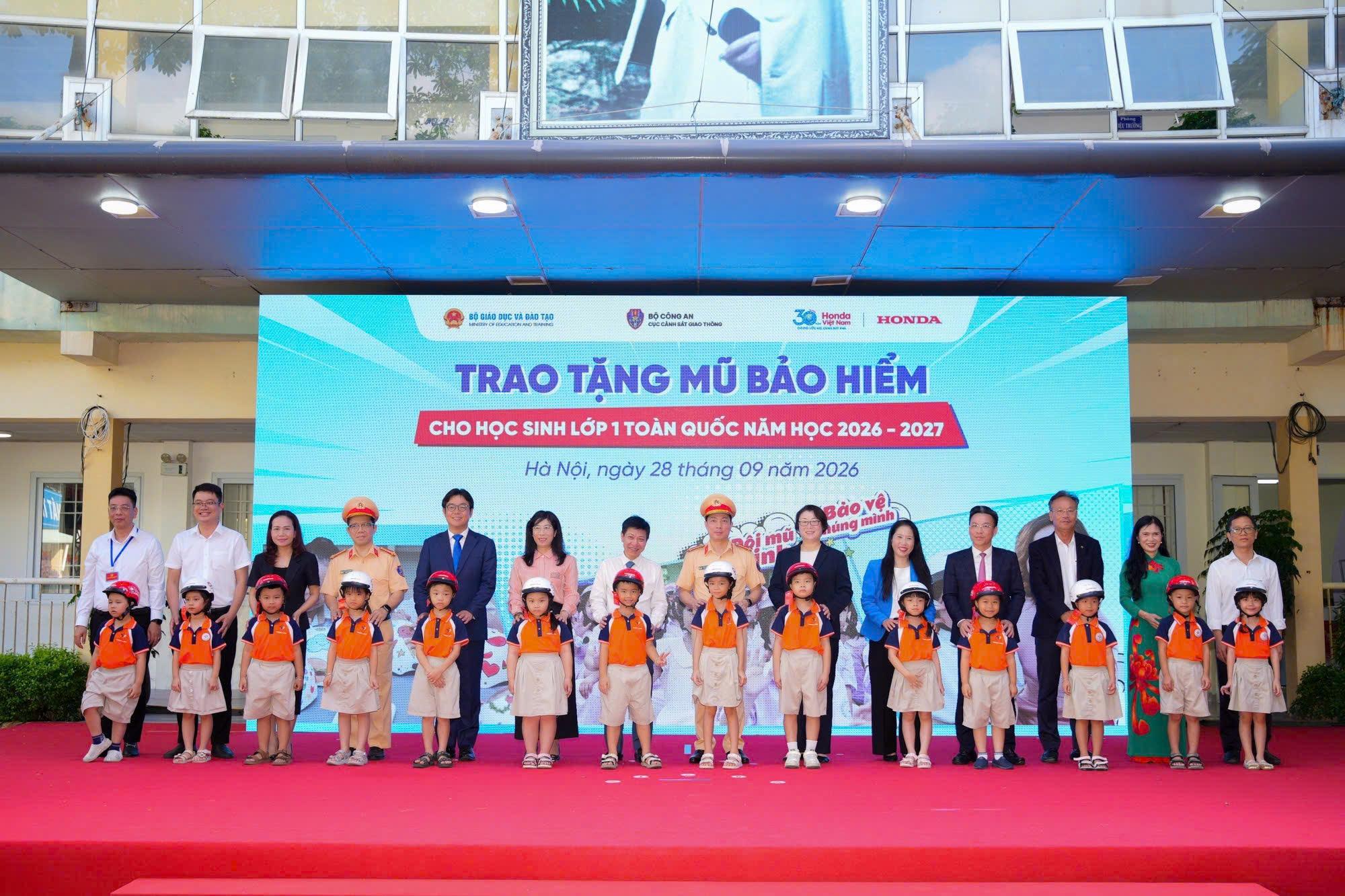 Honda Việt Nam phát động Chương trình Trao tặng mũ bảo hiểm cho học sinh lớp Một toàn quốc năm học 2026 – 2027 - “Đội mũ xinh bảo vệ chúng mình”