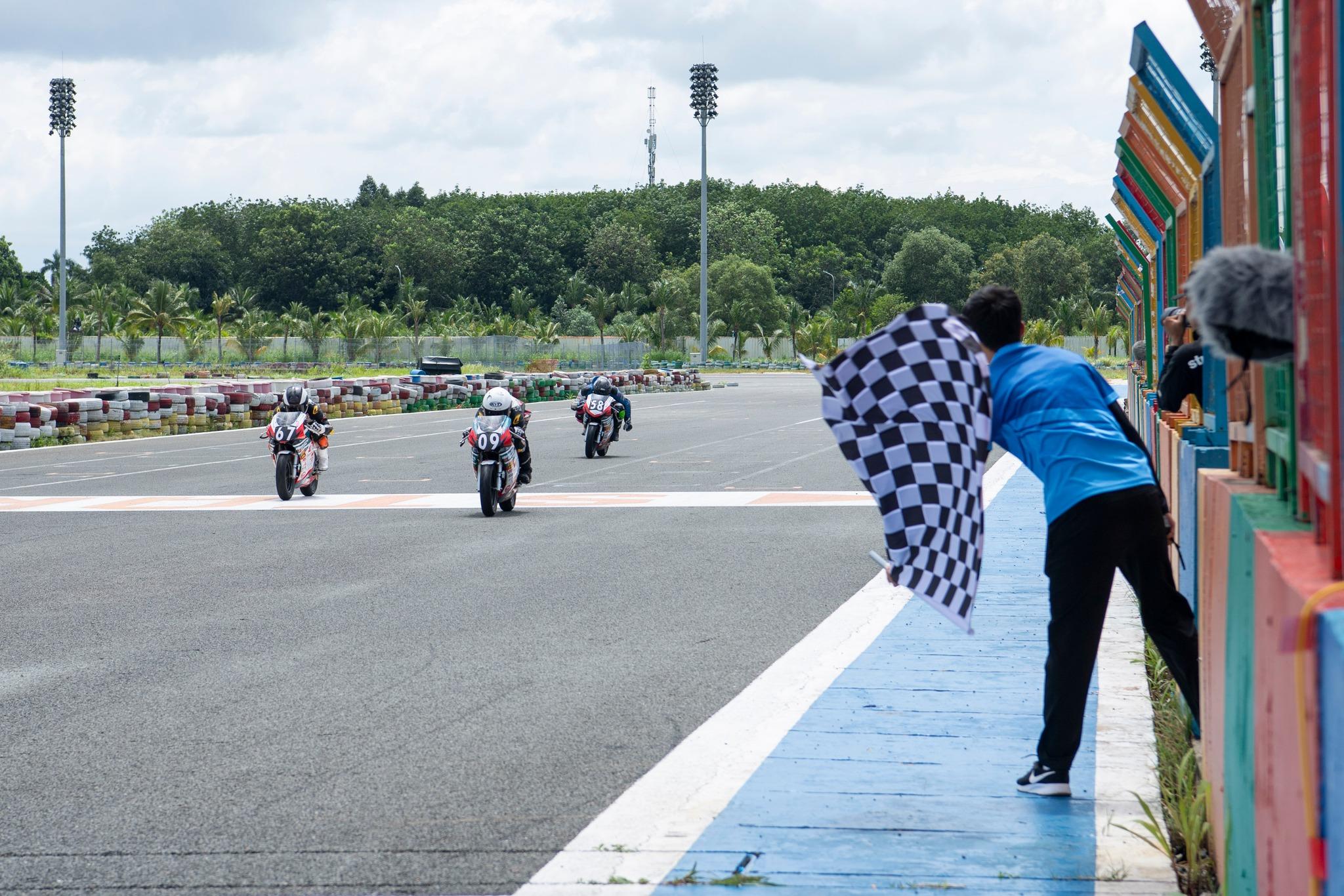 Hình ảnh chặng đua