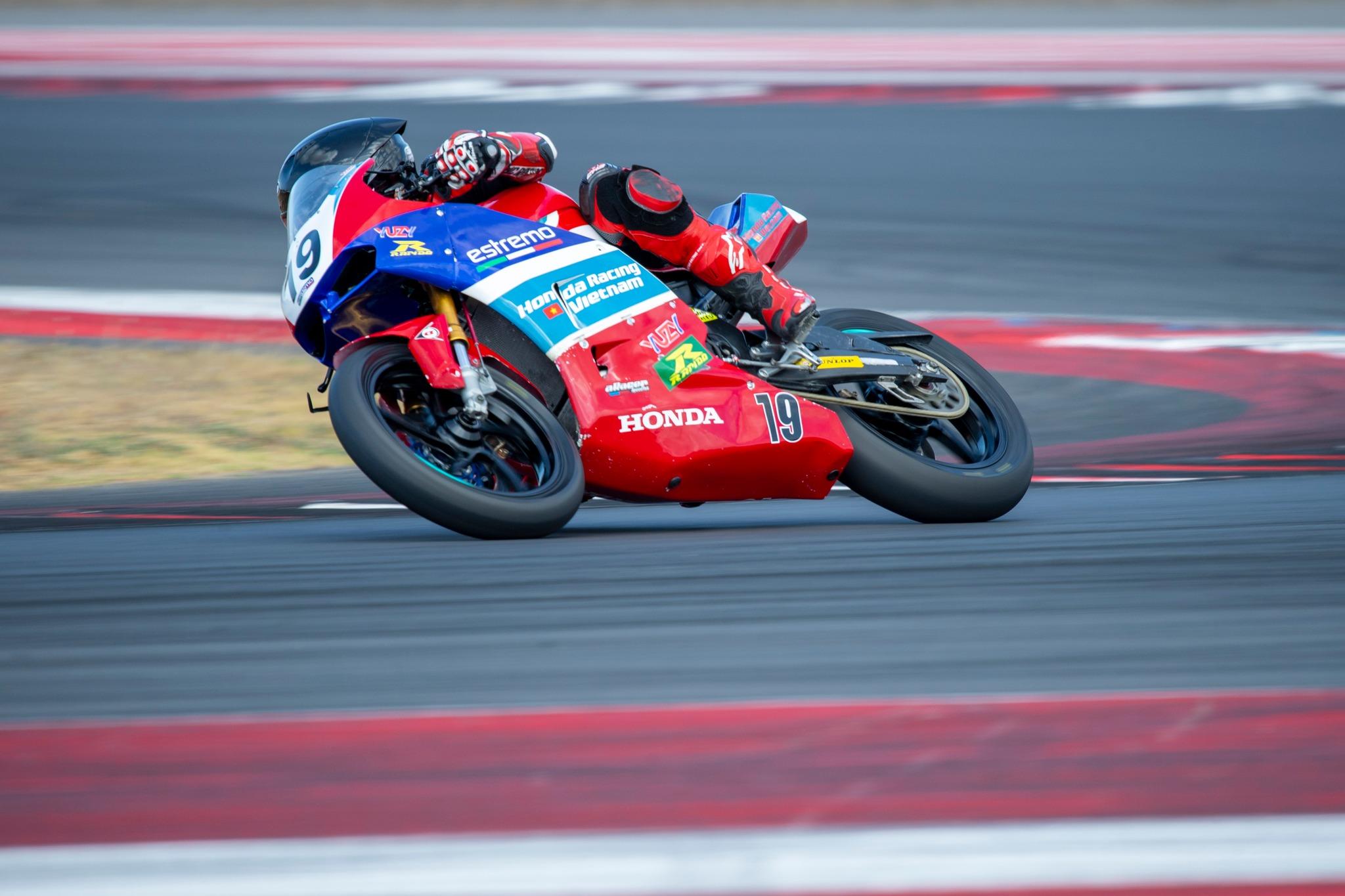 Hình ảnh chặng đua