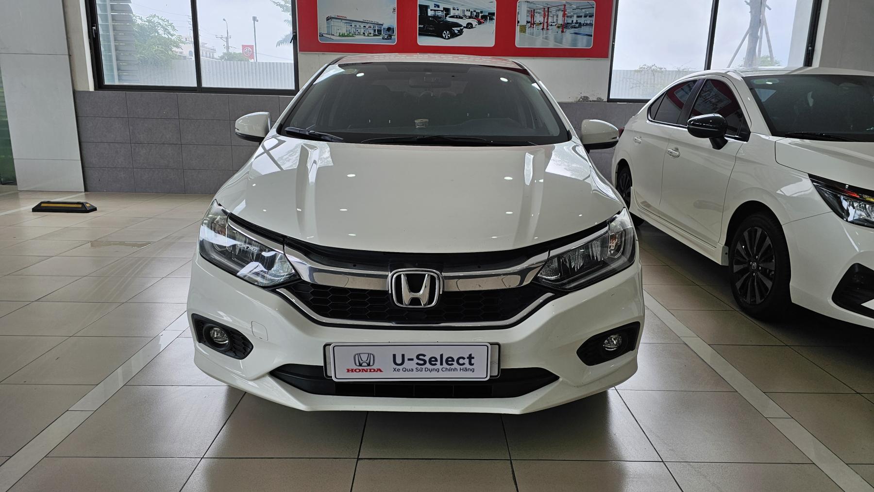 City Top Trắng 2019